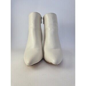 Lulus Essex Bone Colored Mid Calf Pointed Stacked Heel Booties Womens 7.5